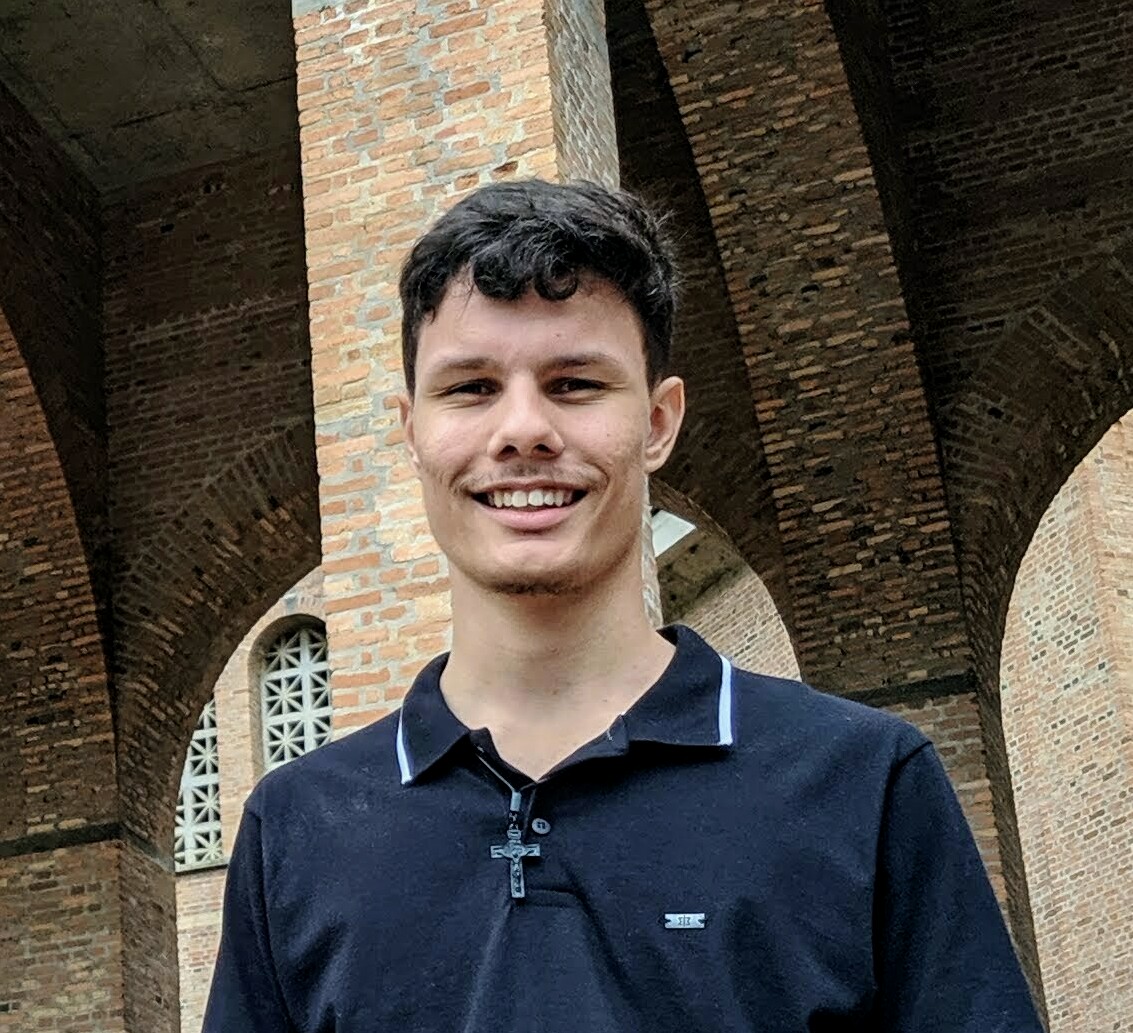Estudante desenvolve aplicativo para aproximar feirantes de consumidores