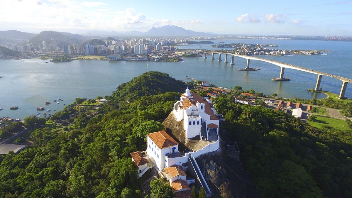 Doze cidades capixabas em alerta para Covid-19, a partir deste domingo (24)