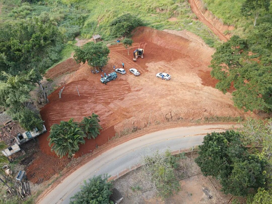 Terraplanagem sem autorização é embargada pela Polícia Ambiental em Afonso Cláudio