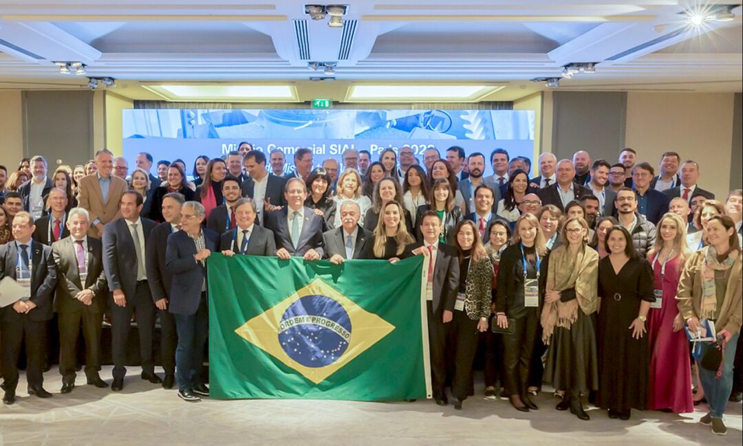 <strong>Empresários do Espírito Santo integram comitiva brasileira em feira de alimentos e bebidas em Paris</strong>