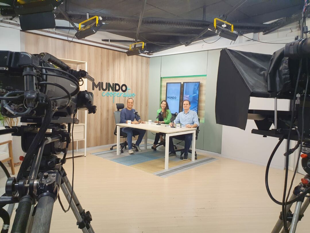 Presidente do Sistema OCB/ES participa da reestreia do programa Mundo Cooperativo