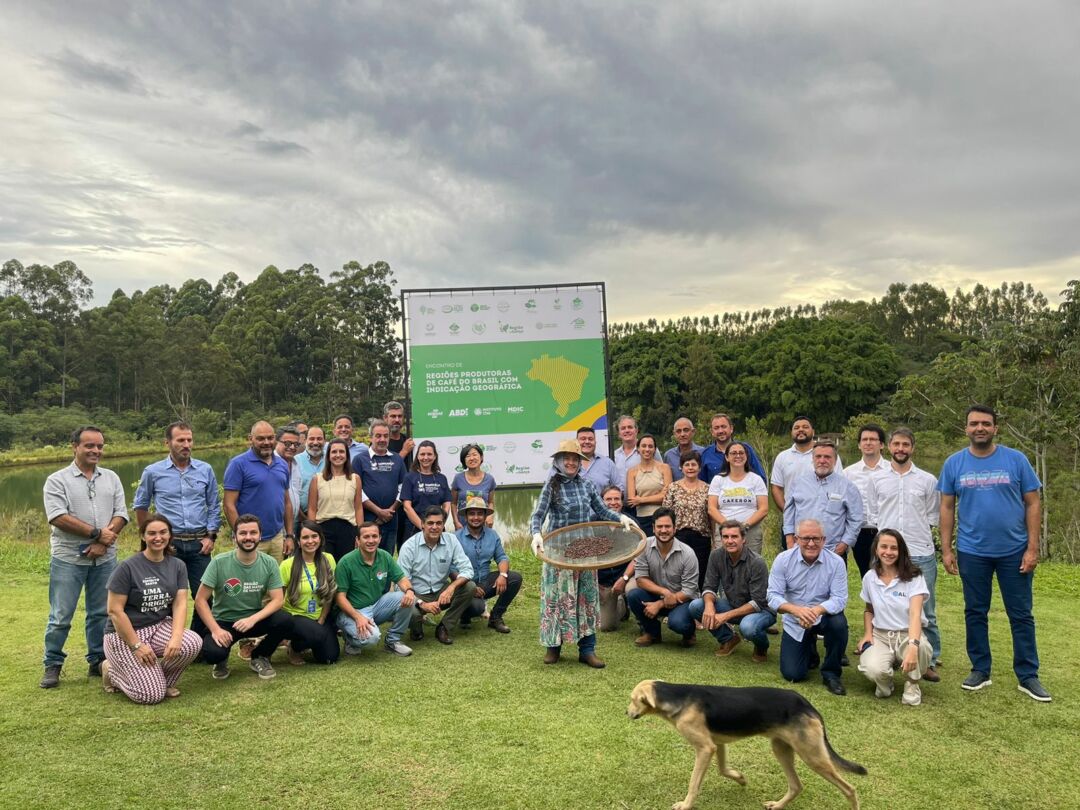 Cerrado Mineiro sedia encontro para discutir plataforma para origem controlada dos cafés