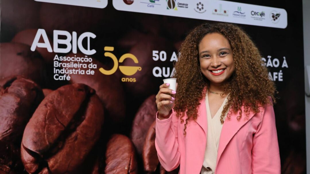 Cafezinho com Coop movimenta Câmara dos Deputados
