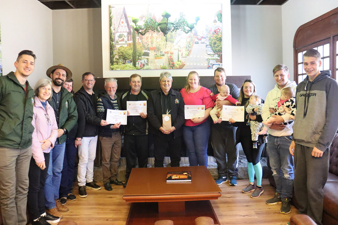 Agroindústrias de Gramado são premiadas em concurso estadual de queijos e doce de leite