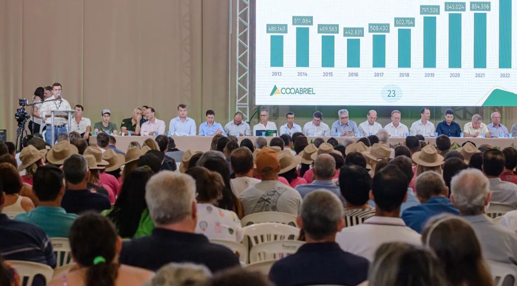 Cooperados da Cooabriel têm R$ 700 mil para ser usado até 30 de dezembro