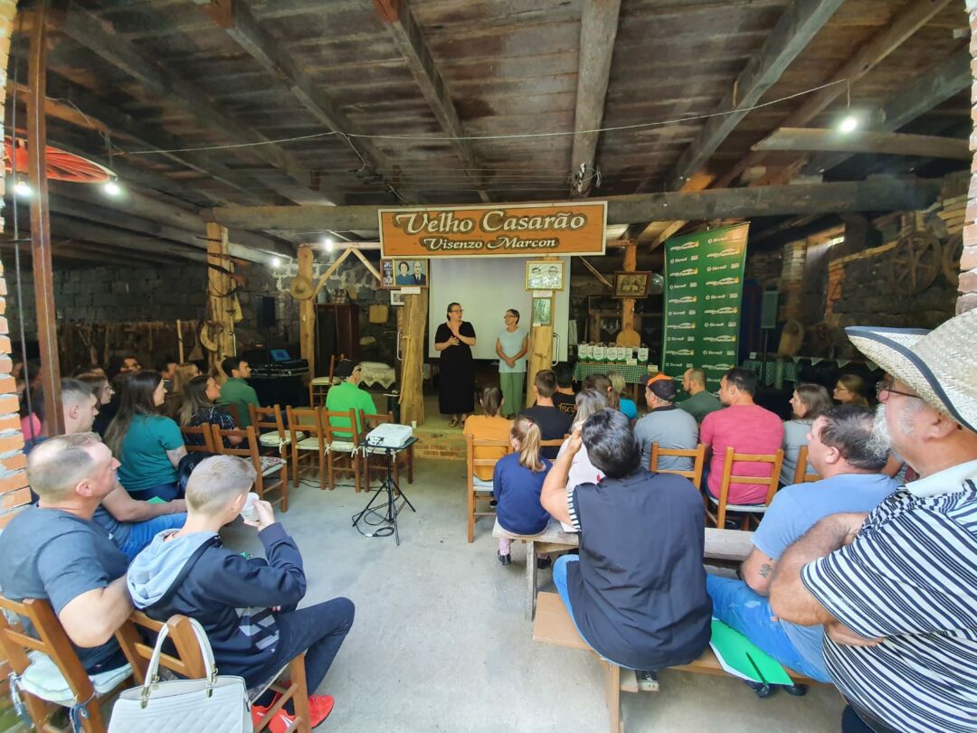 Programa de sucessão rural familiar envolve jovens agricultores