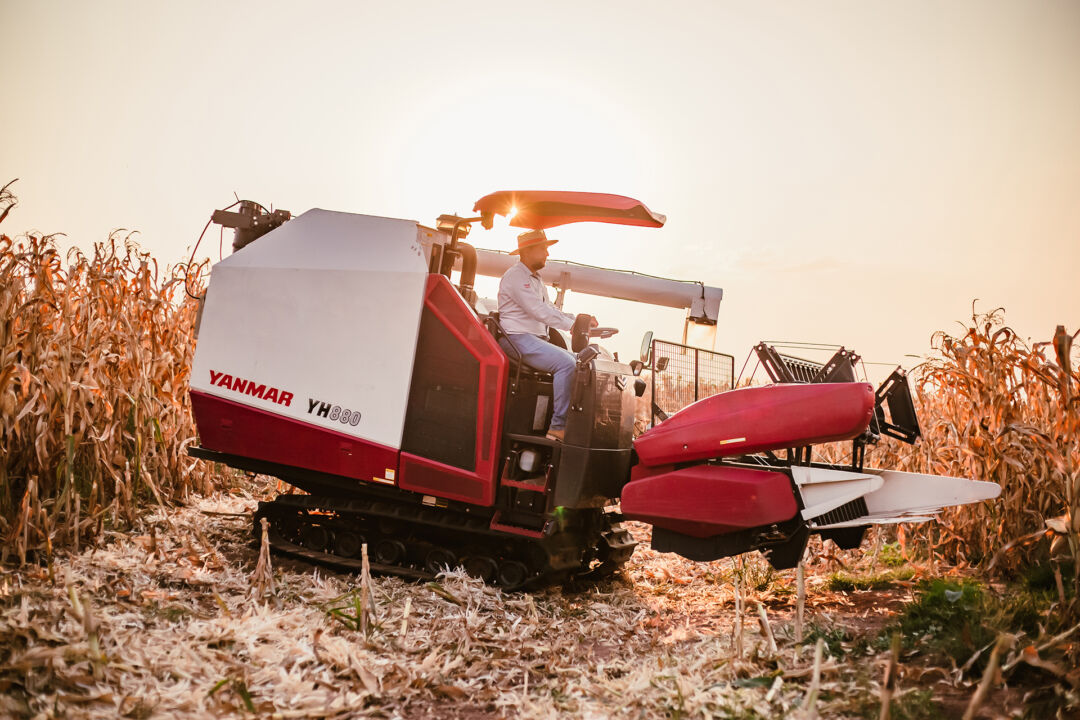 Tratores modernos para pequenas e médias propriedades serão destaque em feira agrícola