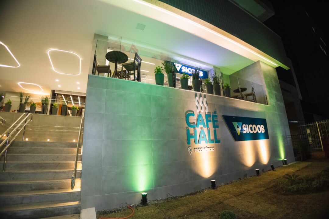 Vitória ganha mais uma unidade do Café Hall Sicoob