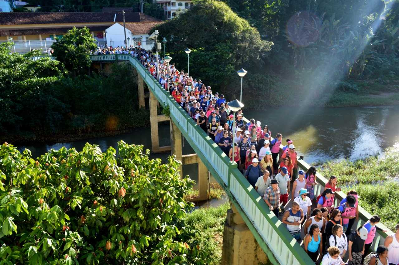 Lei oficializa primeiros passos dos imigrantes no ES