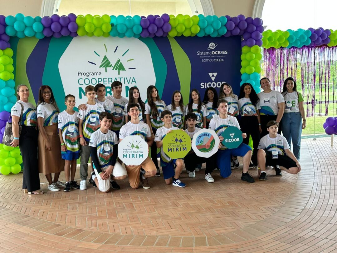 Encontro reúne 250 jovens de cooperativas mirins de todo o Espírito Santo