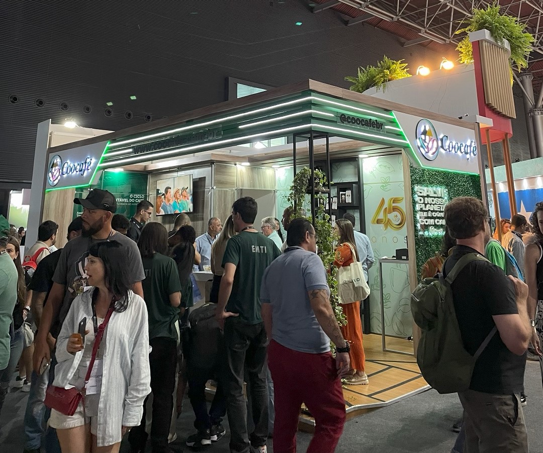 Coocafé marca presença na semana internacional do café
