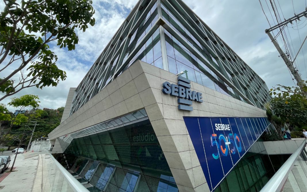 Sebrae/ES abre edital para apoiar projetos de empreendedorismo em comunidades vulneráveis
