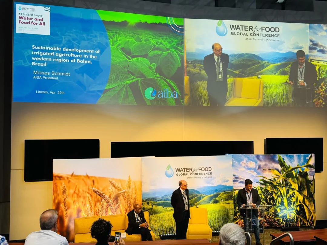 Bahia apresenta modelo de irrigação eficiente nos EUA