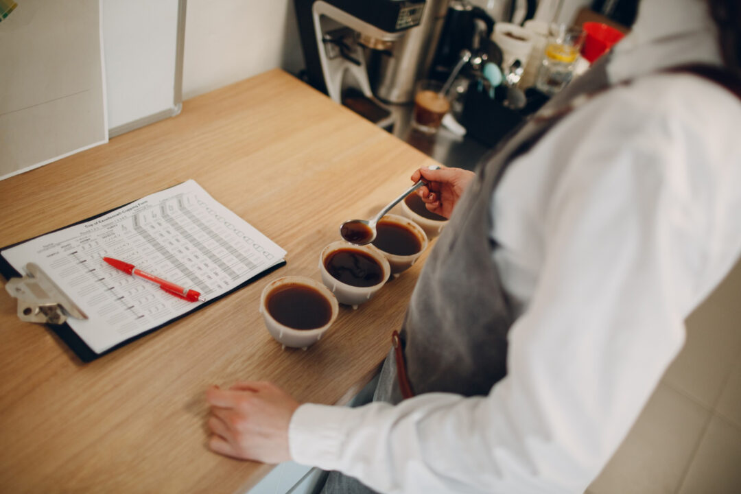 Hub ES+ e Senac oferecem cursos gratuitos de mídia digital e cafés especiais em Vitória