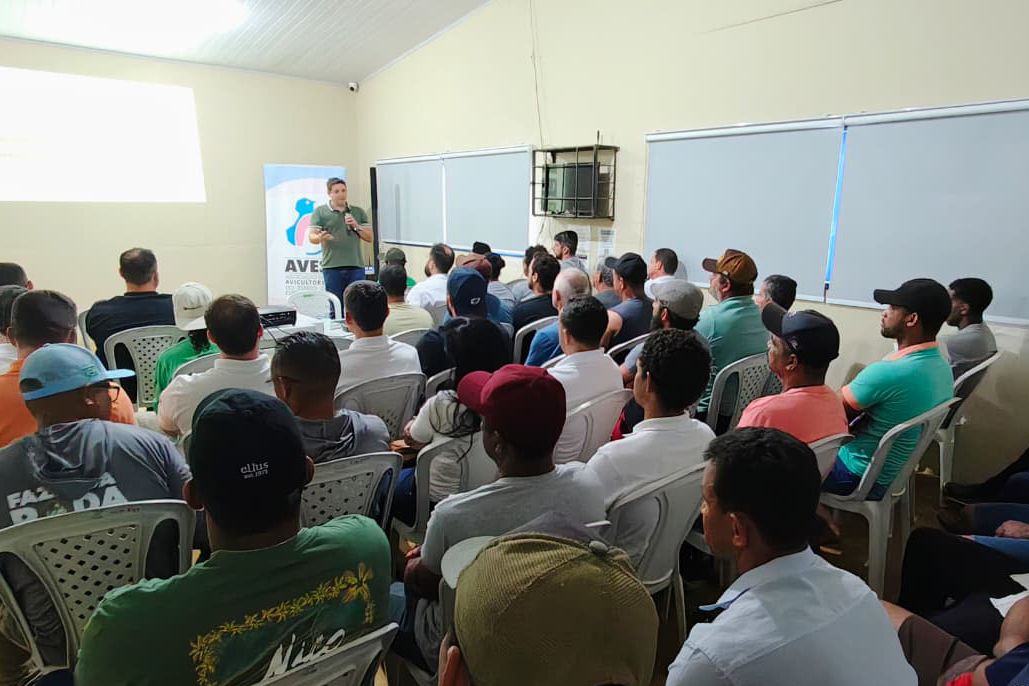 Mais avicultores capixabas recebem qualificação sobre biosseguridade