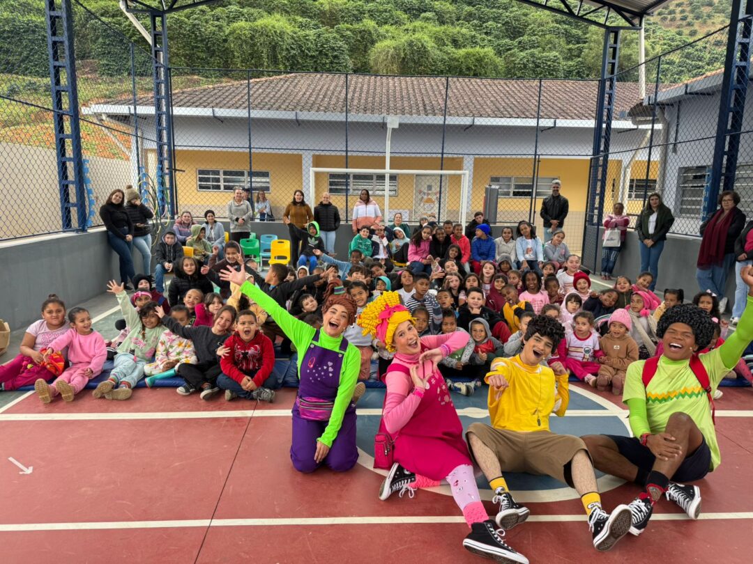 Teatro e educação ambiental leva informações a mais de 5 mil estudantes capixabas
