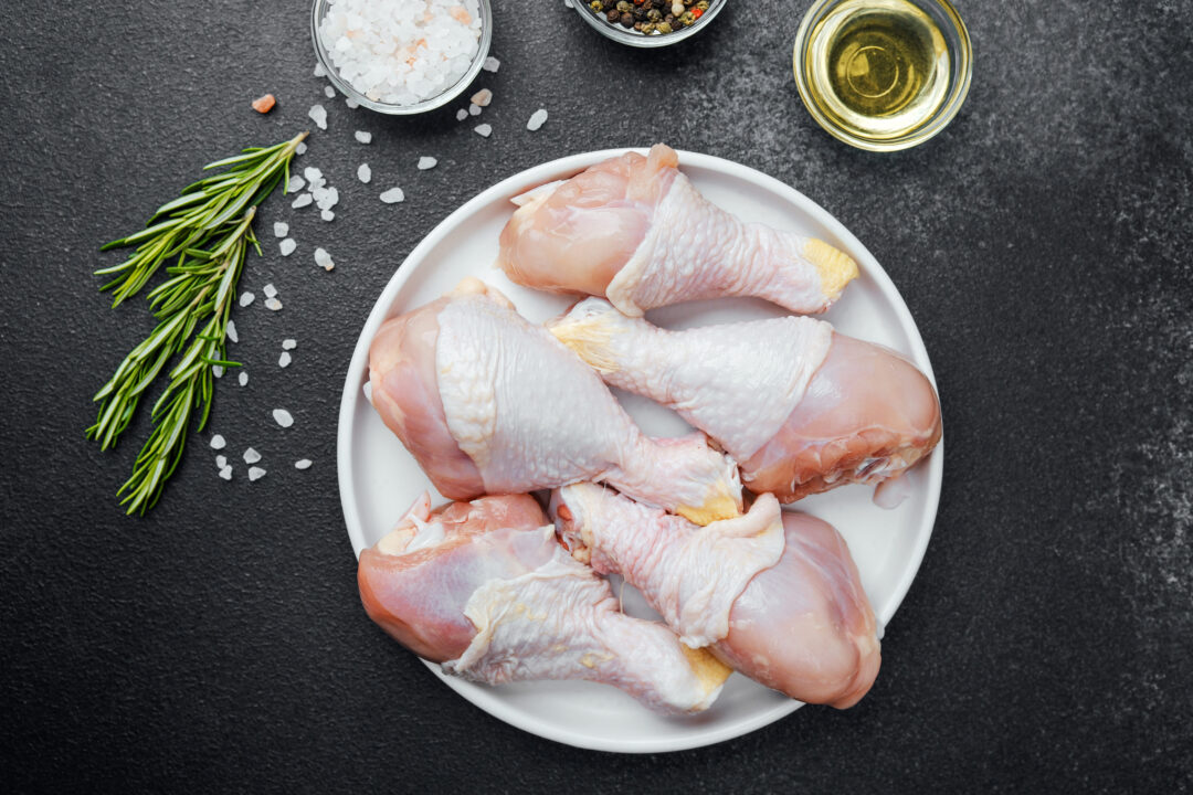 União Europeia reabre mercado para carne de frango e peru do Brasil após foco de influenza aviária