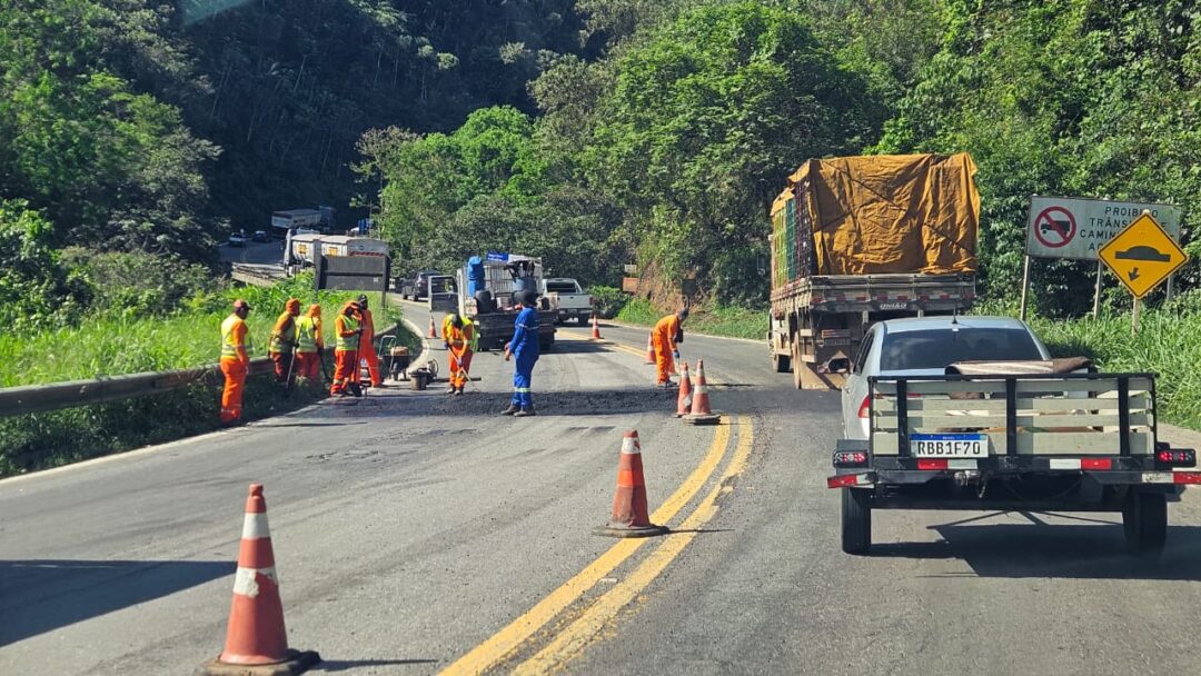 ATENÇÃO! Ponte na BR-262 é parcialmente interditada até dezembro e quebra-molas são instalados