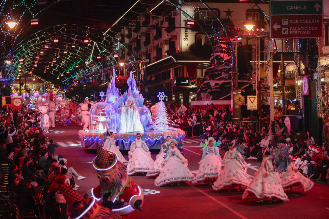 Natal Luz de Gramado terminou ontem (18) e movimentou R$ 420 milhões na economia local