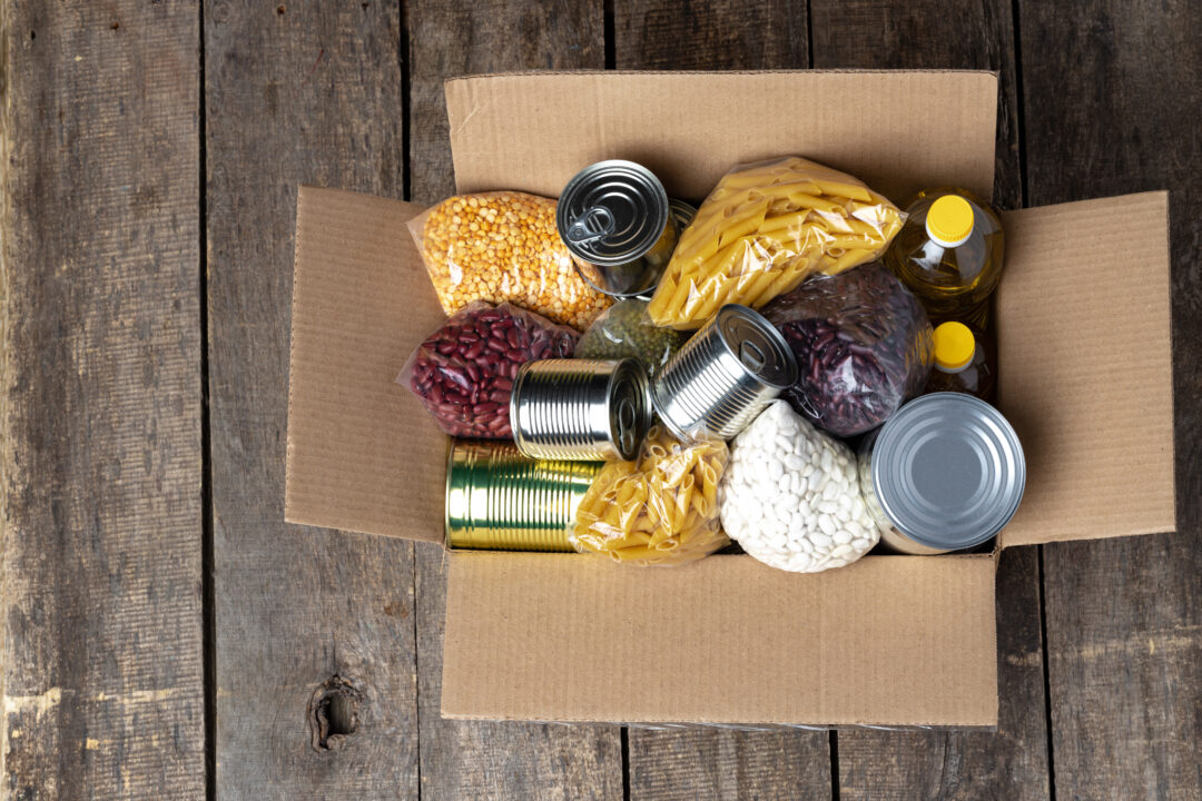 Preço da cesta básica de alimentos em dezembro tem queda puxada por leite, arroz, açúcar, café e óleo