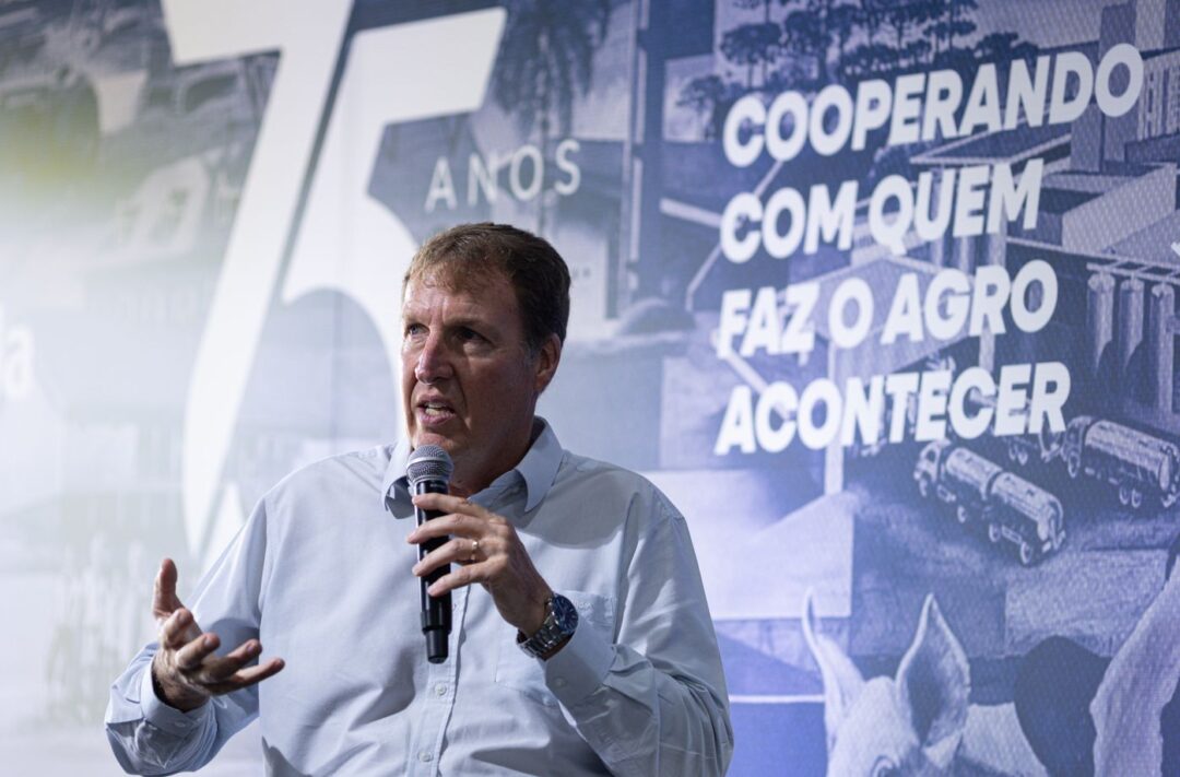 Cooperativa fundada por imigrantes holandeses planeja investir R$ 500 milhões