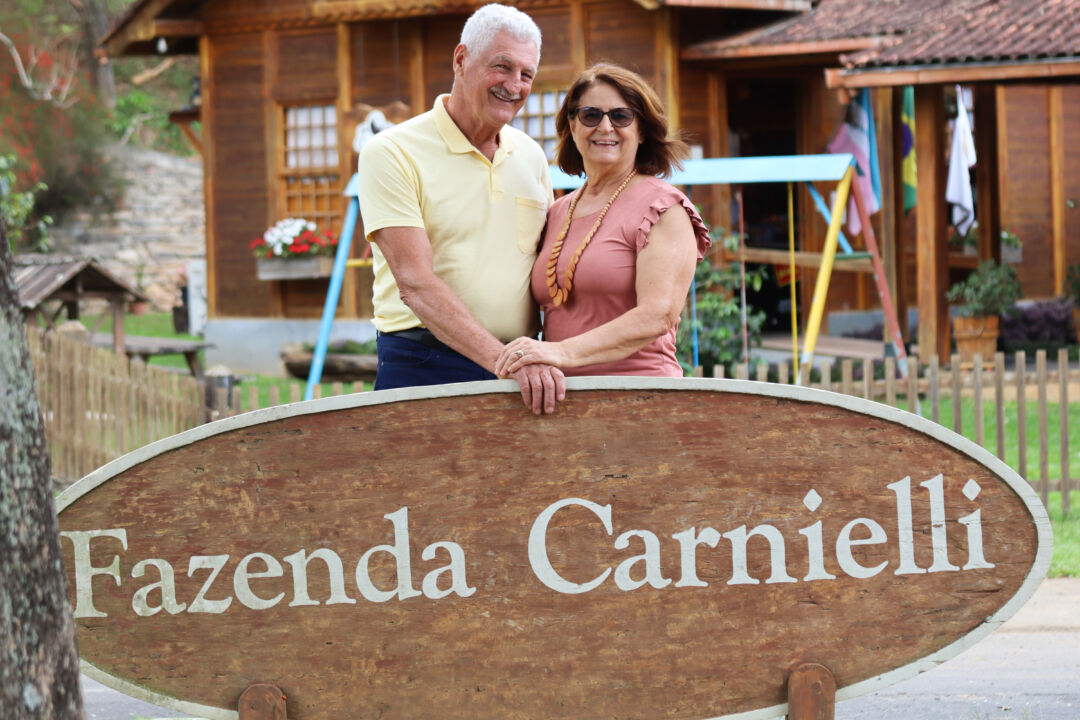 Leandro Canielli e esposa Leandro Canielli e esposa