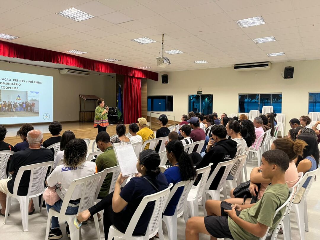 Projeto gratuito prepara estudantes da rede pública para provas do Enem e do Ifes em São Mateus