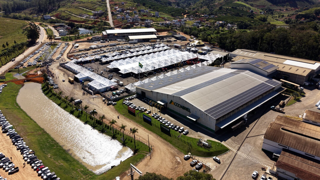 Maior feira de agronegócio do Espírito Santo tem inicio com debates sobre mercado e inovação