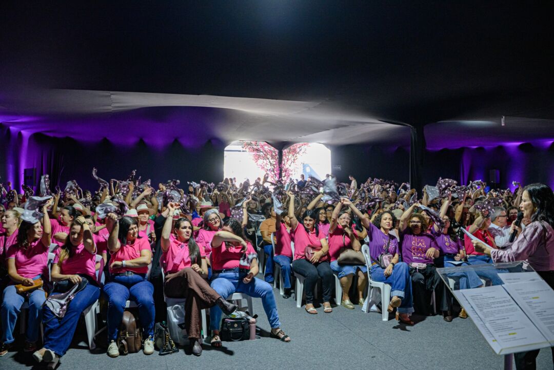 Mulheres do agro discutem liderança e fortalecem participação no cooperativismo durante a Feira Cooabriel 2026