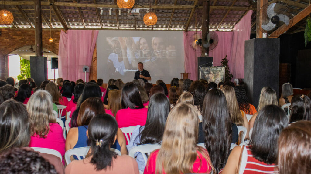 Cooabriel leva ações para mulheres cooperativistas em três cidades da Bahia