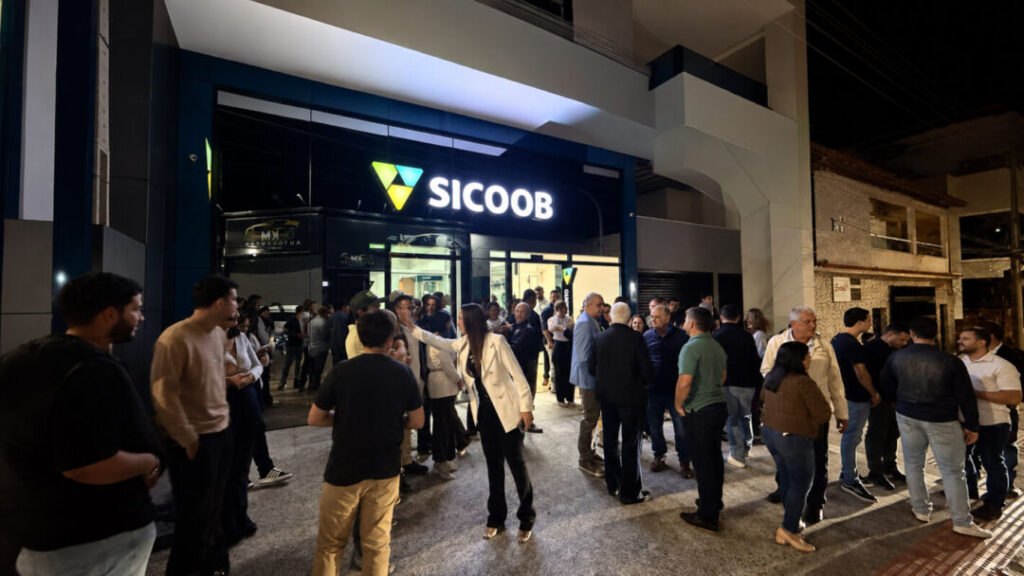 Sicoob inaugura primeira agência em Alto Rio Novo e amplia presença no Espírito Santo