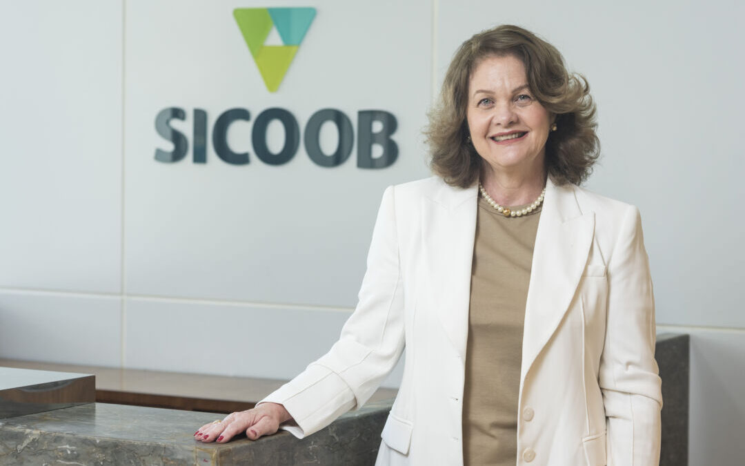 Sicoob ES sobe 26 posições em ranking nacional de melhores empresas para trabalhar