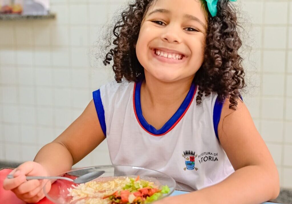 Alimentação Escolar - CMEI Aécio Bispo dos Santos (Jaburu)_Foto Leonardo Silveira-8 - vertical copiar