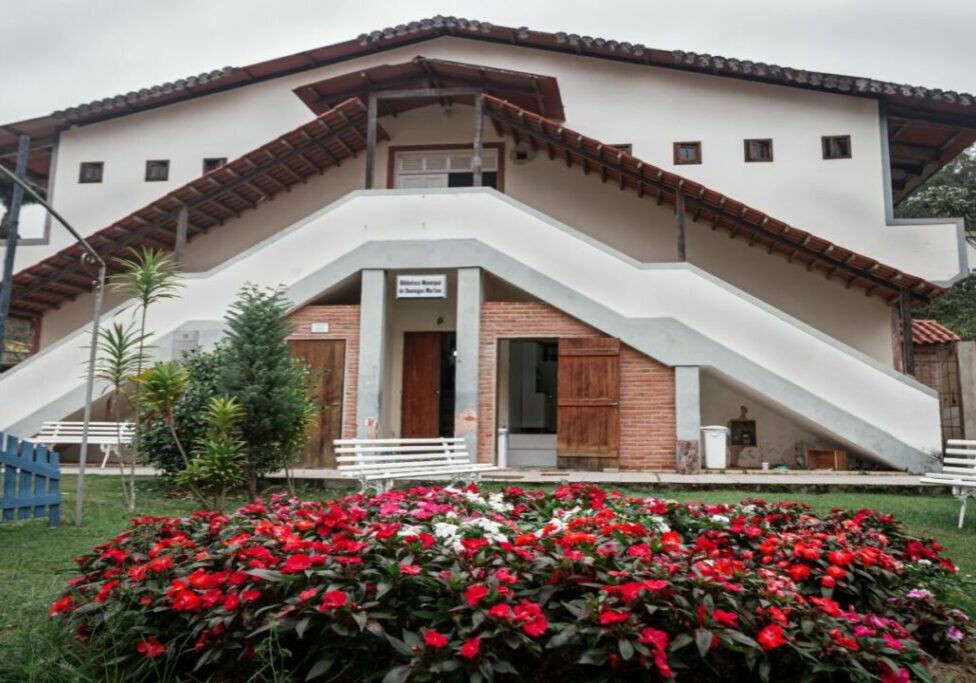 Biblioteca-Angelina-Lopes-Tristao-Domingos-Martins
