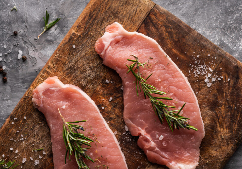 Carne_Suína_Freepik