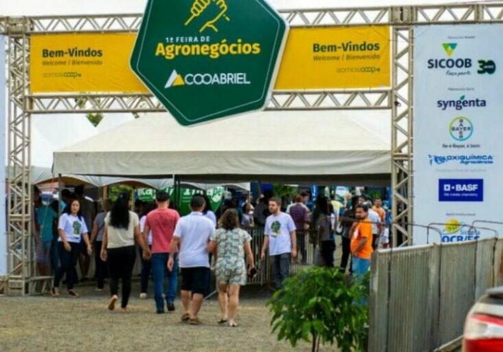 Feira-de-Negocios-Cooabriel