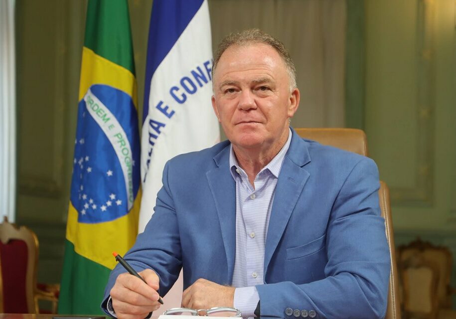 Governador-Casagrande-anuncio-mascara