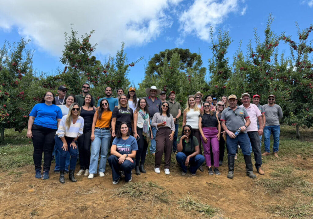 Grupo capixaba em SC capa