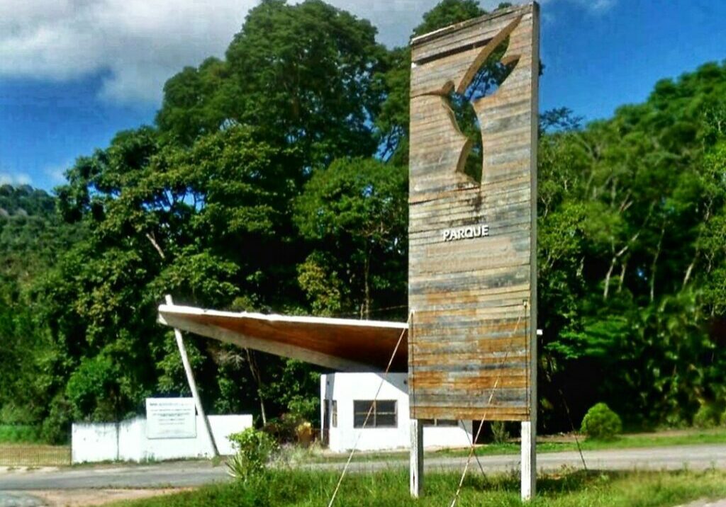 Parque-Augusto-Ruschi