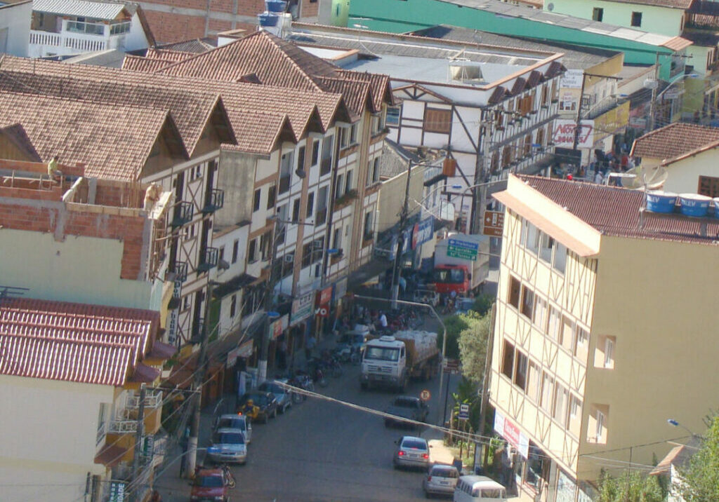 Santa Maria de Jetibá rua