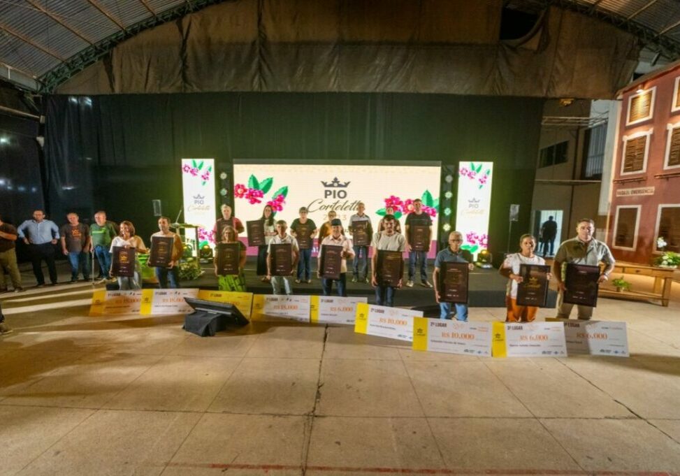 Vencedores-Premio-Pio-Corteletti