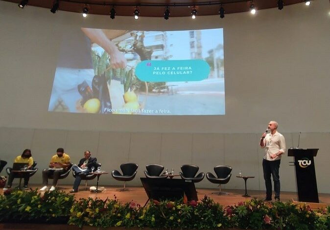 feira-na-palma-da-mao