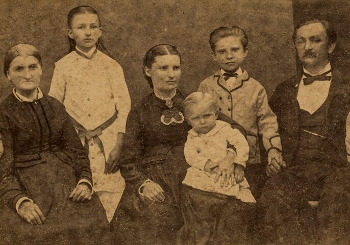retrato-familia-museu-do-colono-1